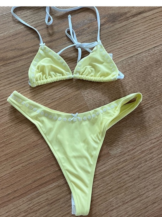 Frankie's Bikinis Other - Frankie’s bikinis yellow set